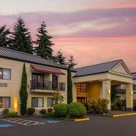 Best Western Plus Plaza by the Green Kent Exterior foto