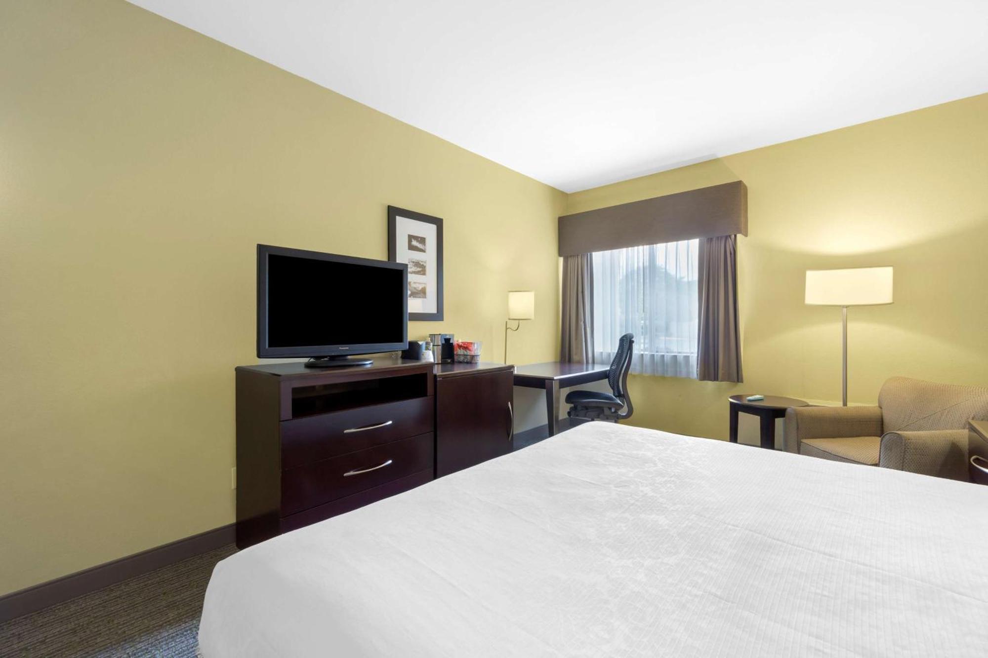 Best Western Plus Plaza by the Green Kent Exterior foto