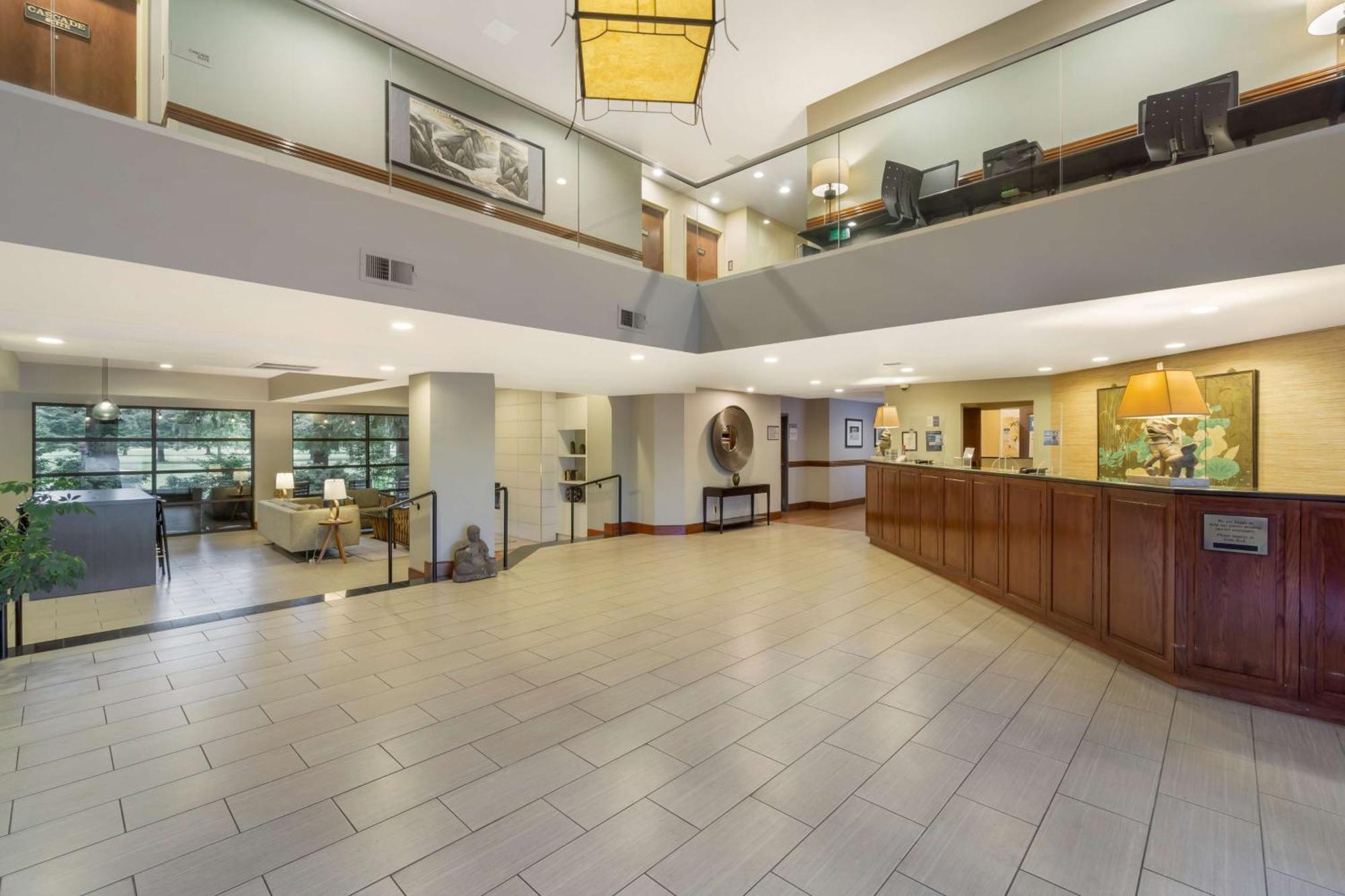 Best Western Plus Plaza by the Green Kent Exterior foto