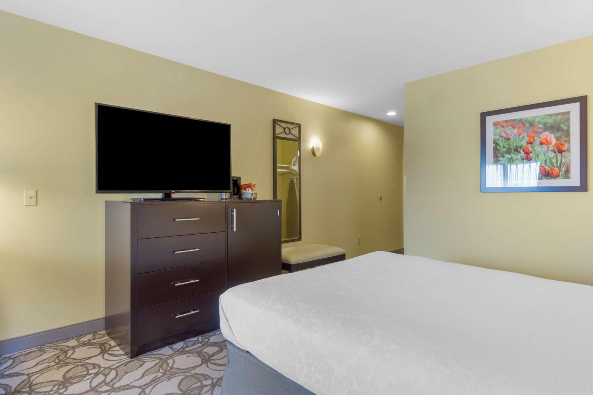 Best Western Plus Plaza by the Green Kent Exterior foto